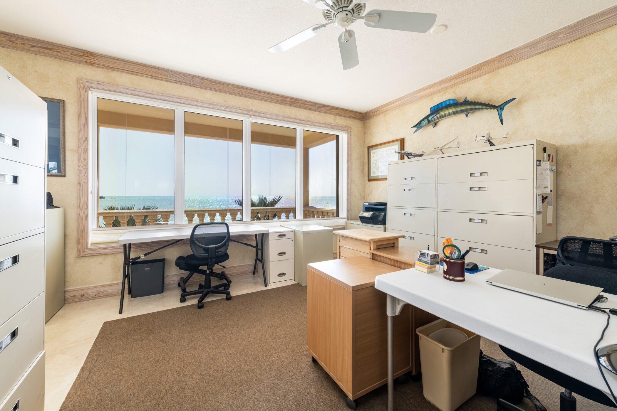 5 Ocean Drive East Marathon, FL 33050 - Photo 29 of 79 Marathon_5_Ocean_East_Second_Level_Inter