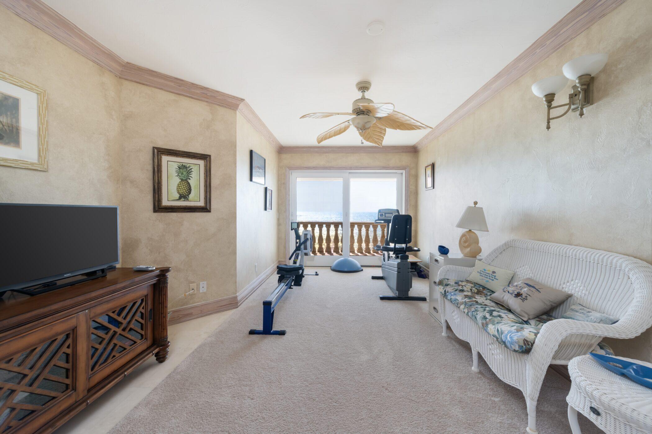 5 Ocean Drive East Marathon, FL 33050 - Photo 43 of 79 Marathon_5_Ocean_East_Top_Level_Interior