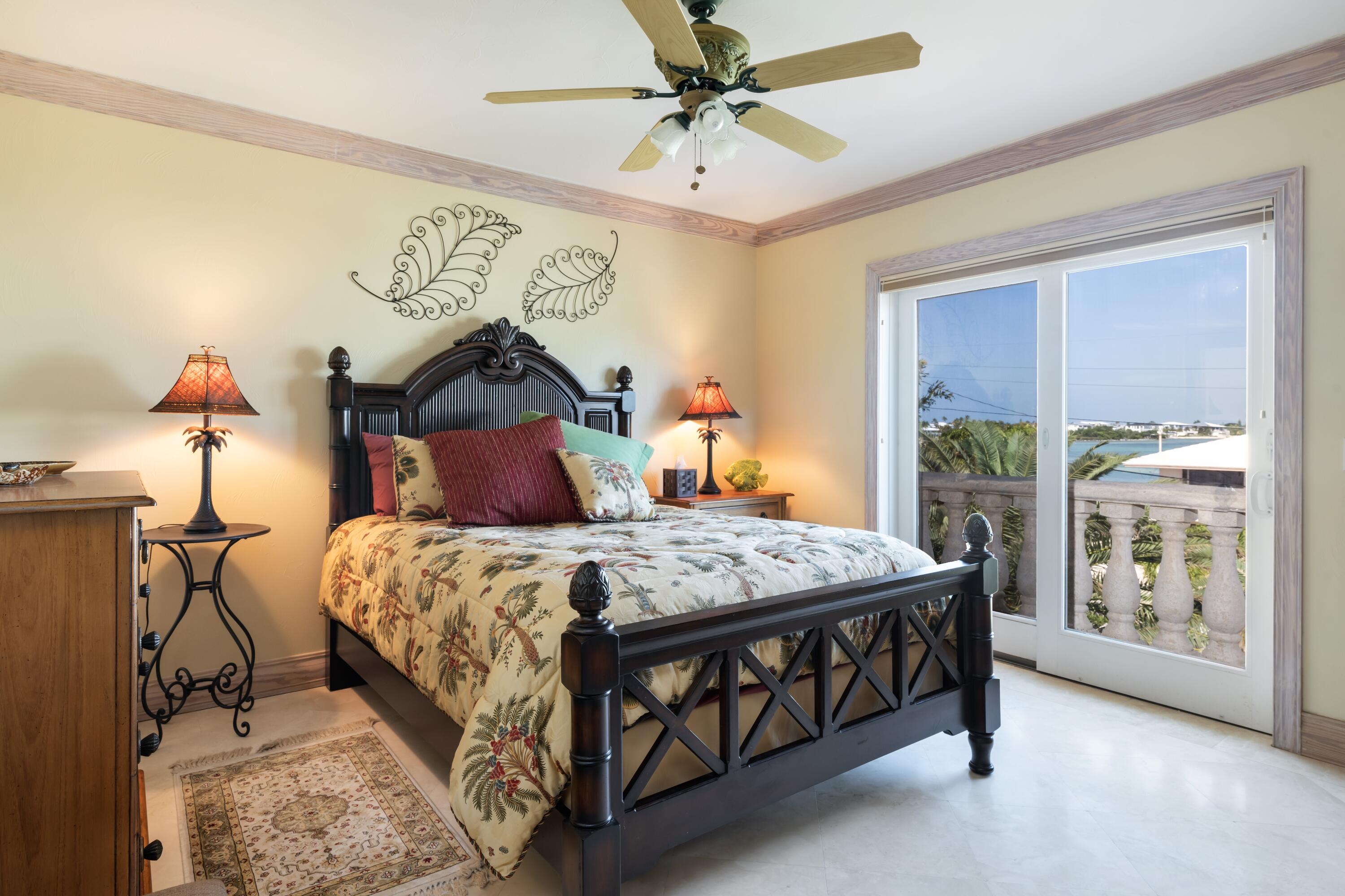 5 Ocean Drive East Marathon, FL 33050 - Photo 47 of 79 Marathon_5_Ocean_East_Top_Level_Interior