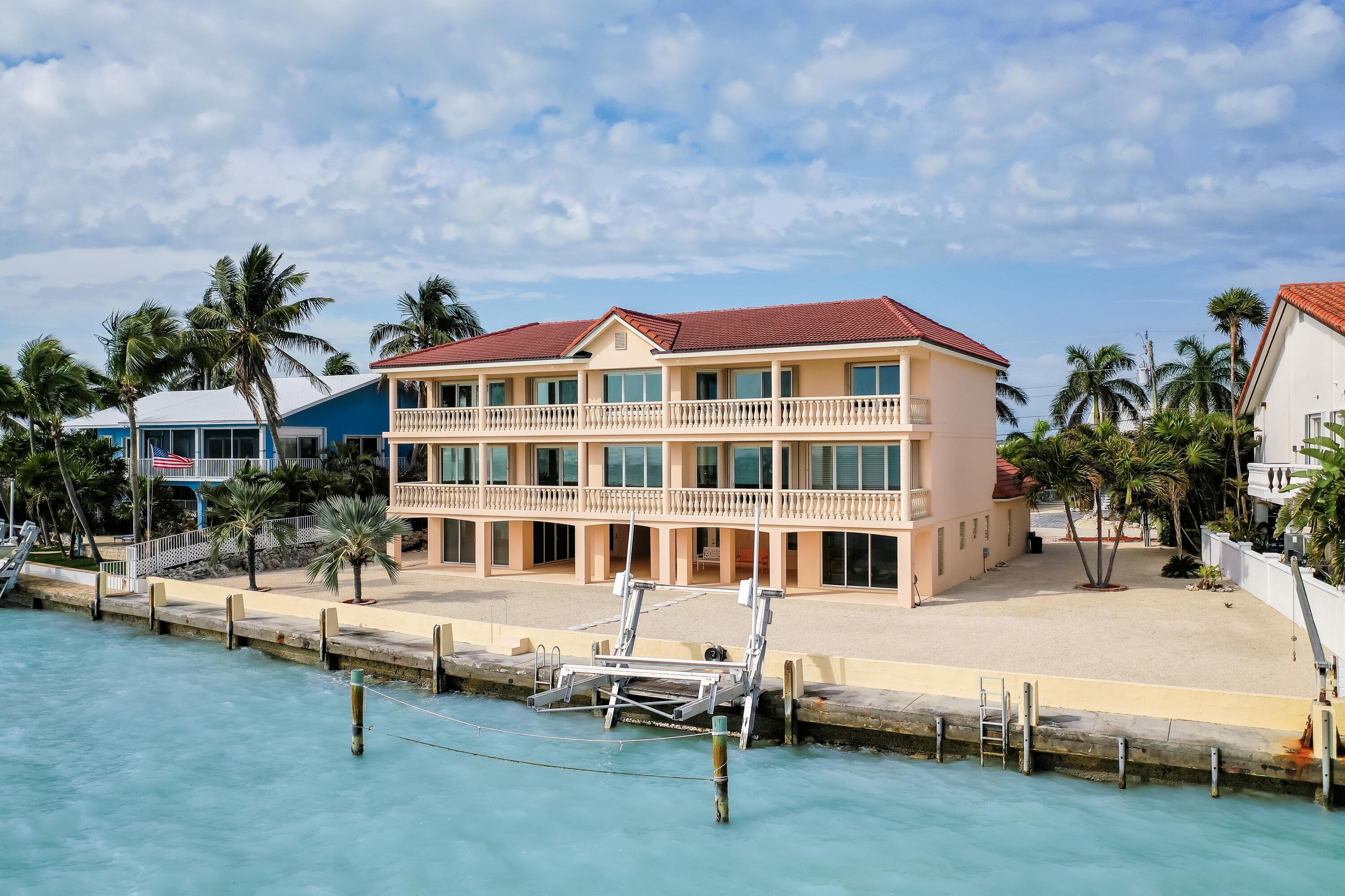 5 Ocean Drive East Marathon, FL 33050 - Photo 69 of 79 Marathon_5_Ocean_East_Aerial_0047