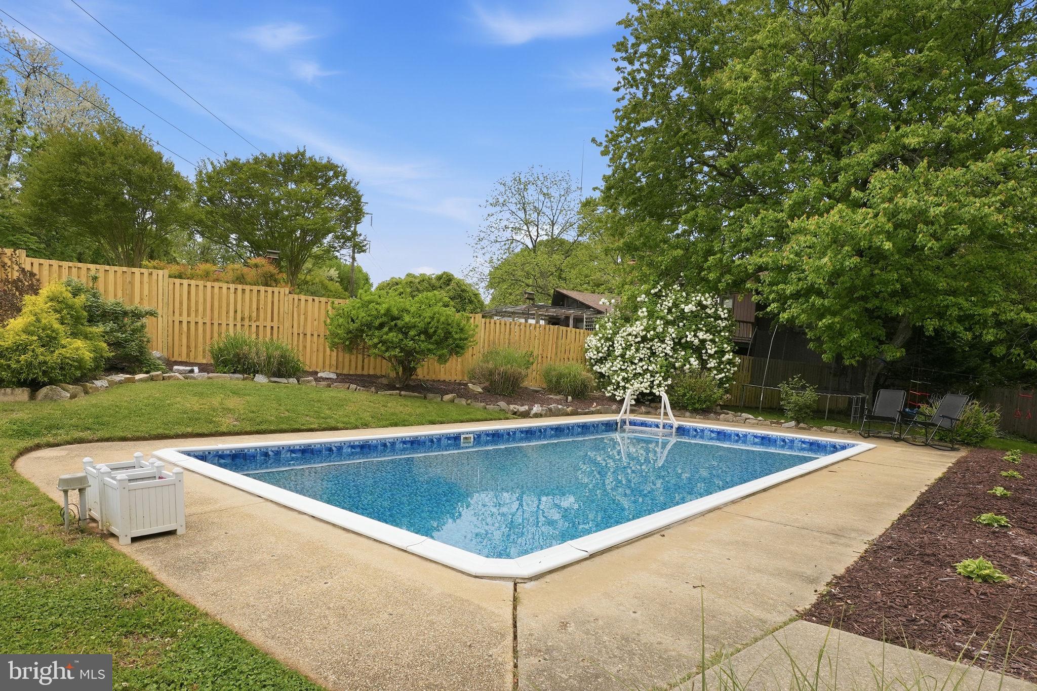 1609 Cedar Park Road Annapolis, MD 21401 - Photo 13 of 43 Fully refurbished pool - perfect timing for summer