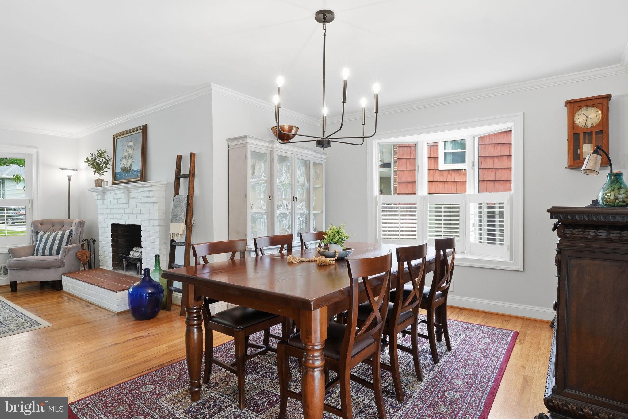 1609 Cedar Park Road Annapolis, MD 21401 - Photo 6 of 43 Spacious dining room for everyday and holidays