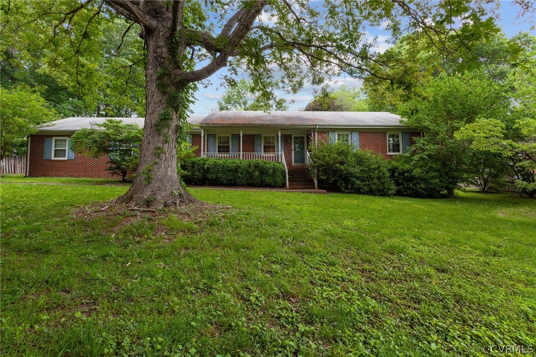 8910 Henson Road North Chesterfield, VA 23236 - Photo 1 of 35 Gallery Image 1