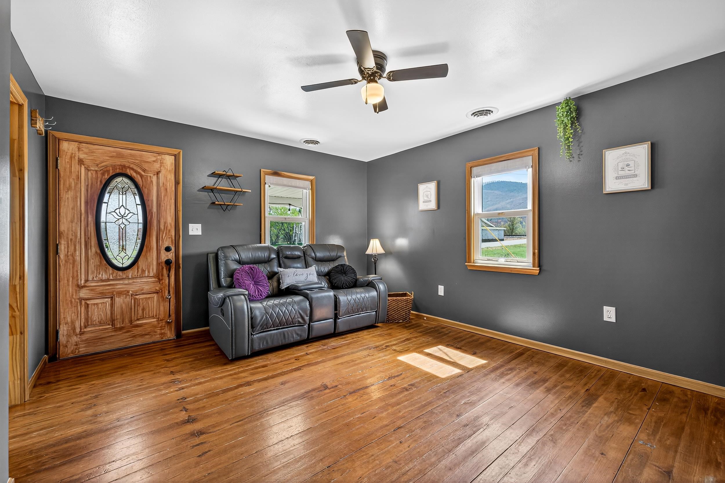 296 Keystone Road Stanley, VA 22851 - Photo 13 of 54