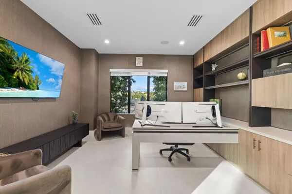 $8,250,000 | 110 Spoonbill Road, Manalapan, FL 33462