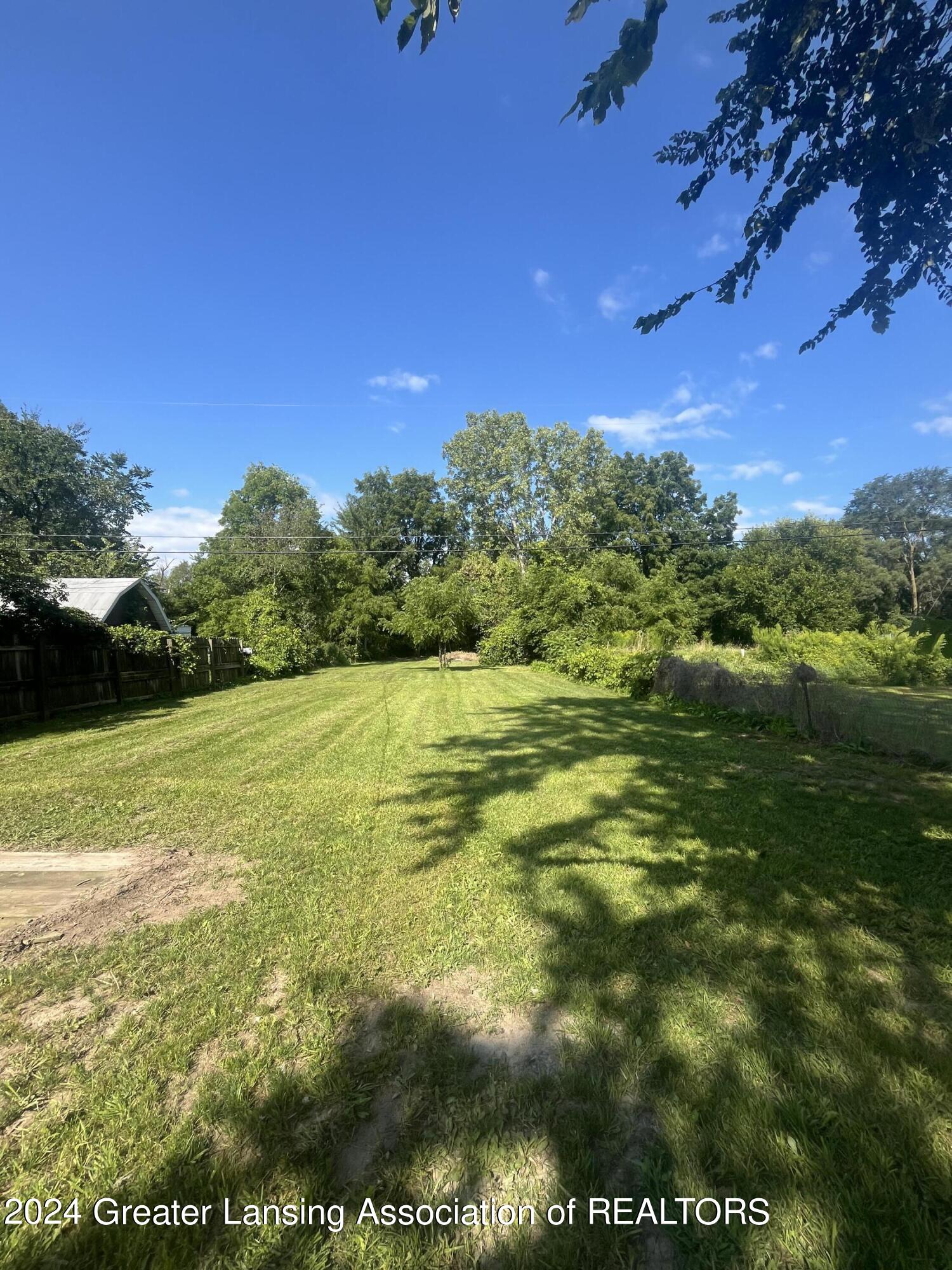 52 South Aurelius Road Mason, MI 48854 - Photo 14 of 14 IMG_1528