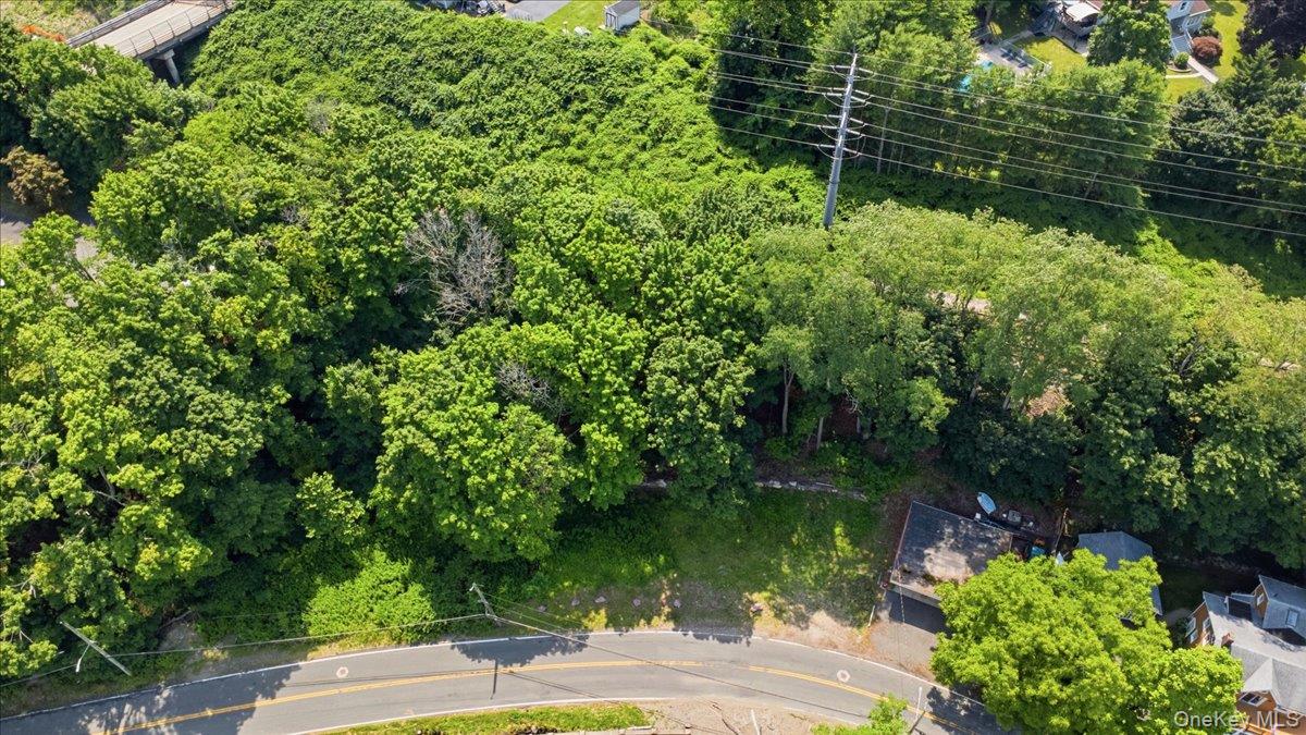 39 Beach Road Stony Point, NY 10980 - Photo 3 of 9