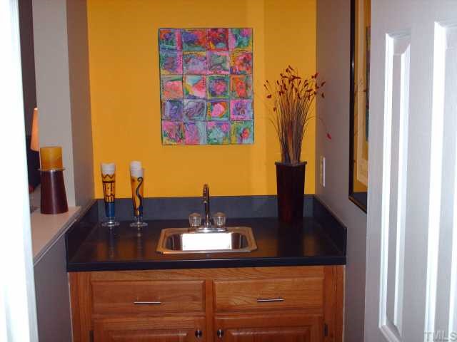 5429 Stewartby Drive Raleigh, NC 27613 - Photo 10 of 12 Gallery Image 10