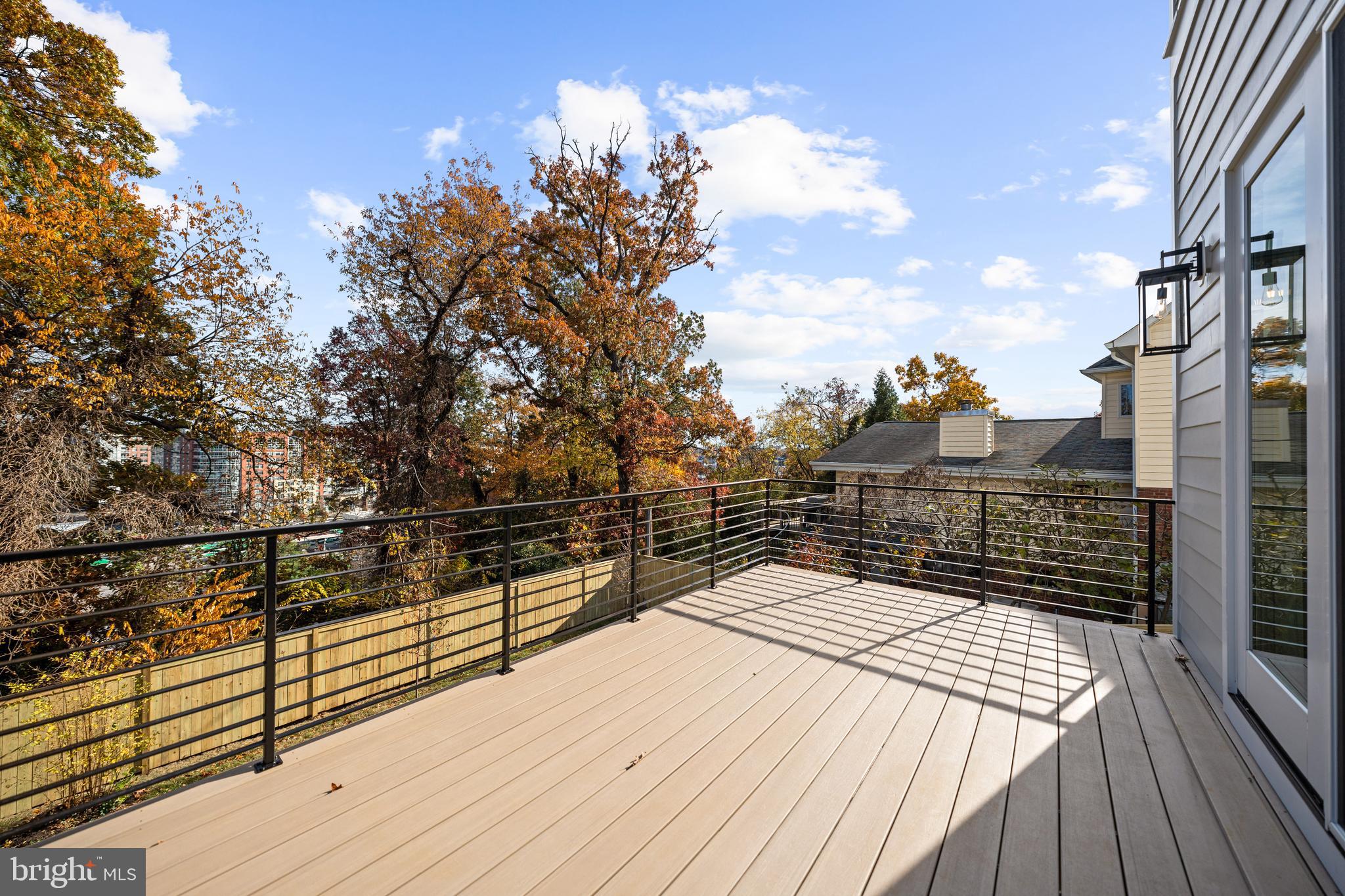 600 29th Road South Arlington, VA 22202 - Photo 14 of 62 Porch off Great Room