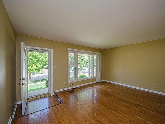 2709 Lillian Road Ann Arbor, MI 48104 - Photo 8 of 32 Photo 8
