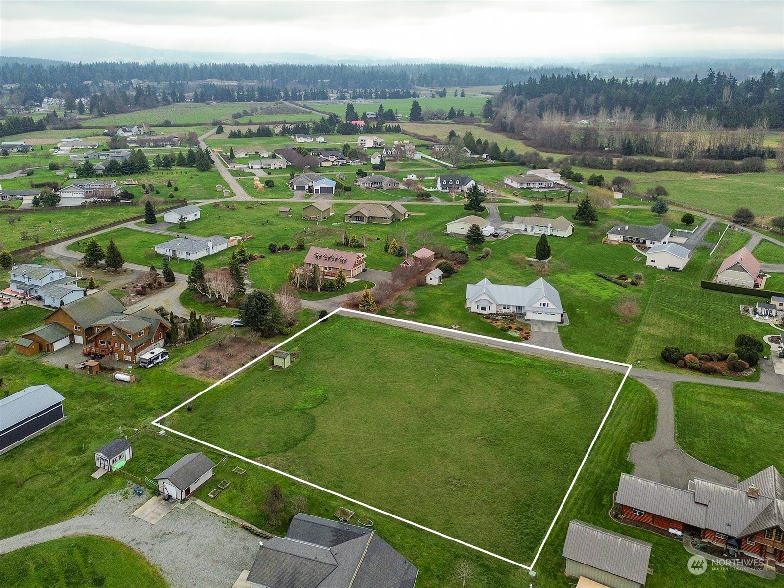 999 Macawa Trail Sequim, WA 98382 - Photo 4 of 32 Gallery Image 4