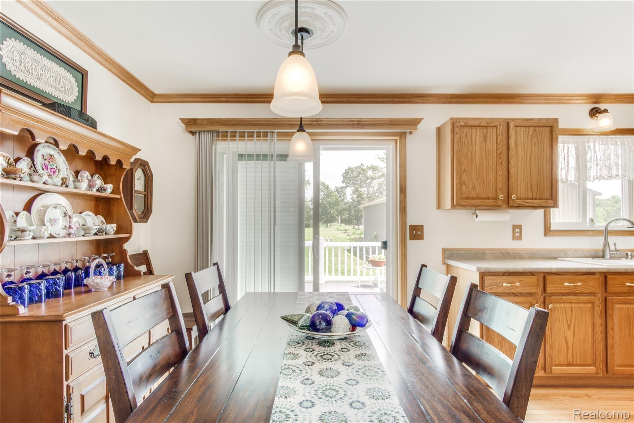 11149 Torrey Road Fenton, MI 48430 - Photo 13 of 36 Interiors (6 of 26).jpg