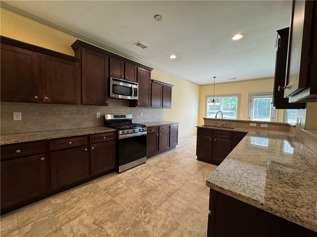 2640 Tyler Bay Lane Grayson, GA 30017 - Photo 6 of 48