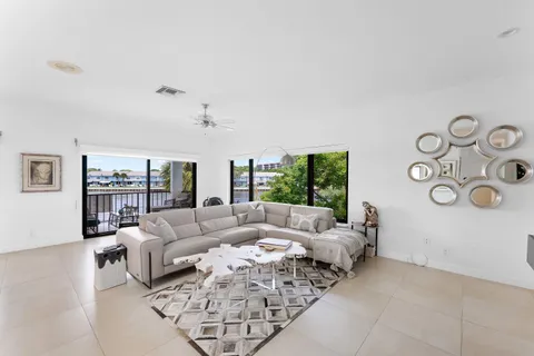 $1,695,000 | 1102 Highland Beach Drive, Unit 2W, Highland Beach, FL 33487