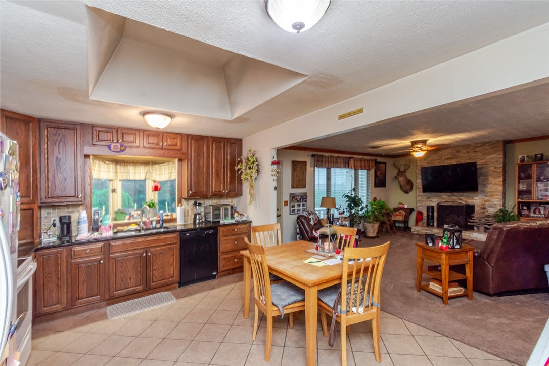 3142 Paint Creek Road Eaton, OH 45320 - Photo 9 of 25 Gallery Image 9