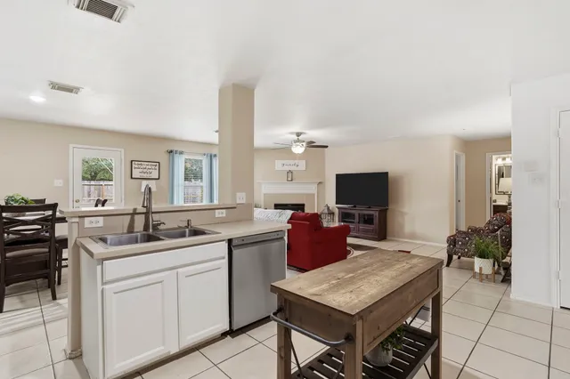 $314,990 | 1122 Desert Willow Lane, Rosenberg, TX 77471