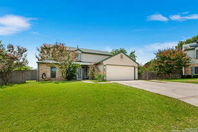 $2,200 | 16219 Bear Run Street, San Antonio, TX 78247