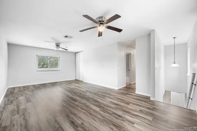 $2,200 | 16219 Bear Run Street, San Antonio, TX 78247