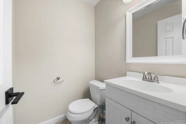 $2,200 | 16219 Bear Run Street, San Antonio, TX 78247