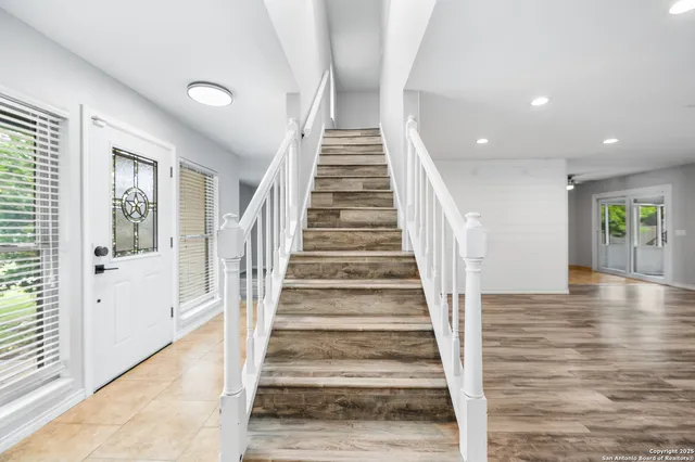 $2,200 | 16219 Bear Run Street, San Antonio, TX 78247