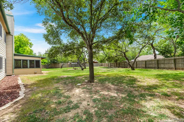 $2,200 | 16219 Bear Run Street, San Antonio, TX 78247