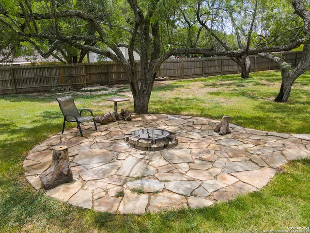 $2,200 | 16219 Bear Run Street, San Antonio, TX 78247