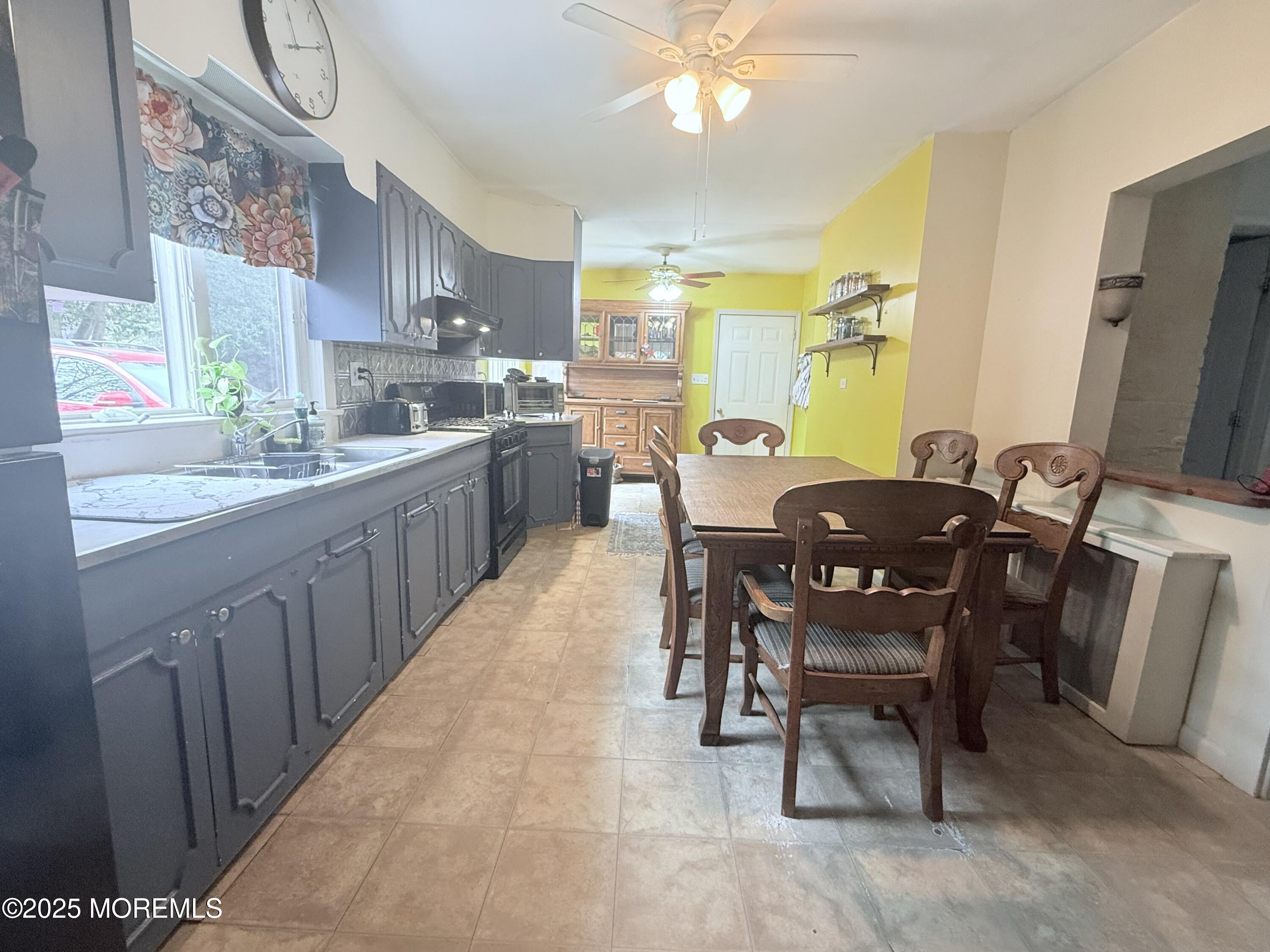 479 Line Road Matawan, NJ 07747 - Photo 16 of 32 a view of a dining room with furniture