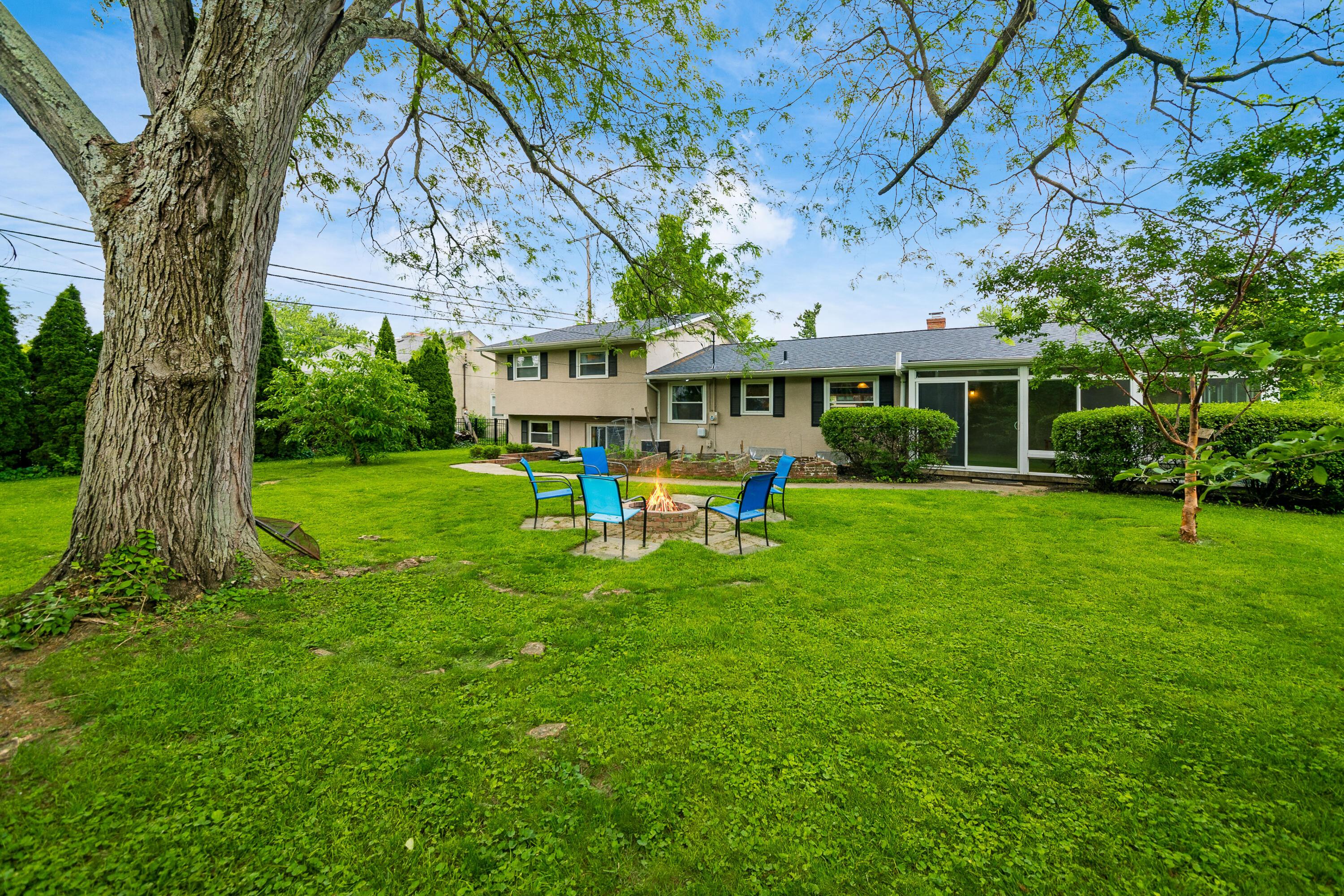 2175 Ridgeview Road Columbus, OH 43221 - Photo 35 of 36 L_2175_Ridgeview007