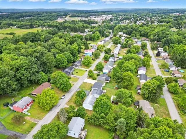 $165,000 | 254 Harvey Drive, Seneca, PA 16346