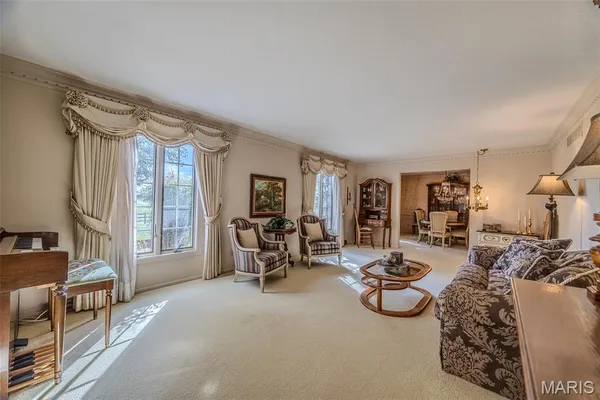 $650,000 | 21355 A County Road 5-406, Lebanon, MO 65536