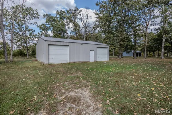 $650,000 | 21355 A County Road 5-406, Lebanon, MO 65536