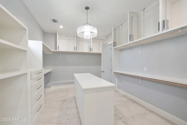 $1,100,000 | 103 Arago Court, Lafayette, LA 70508