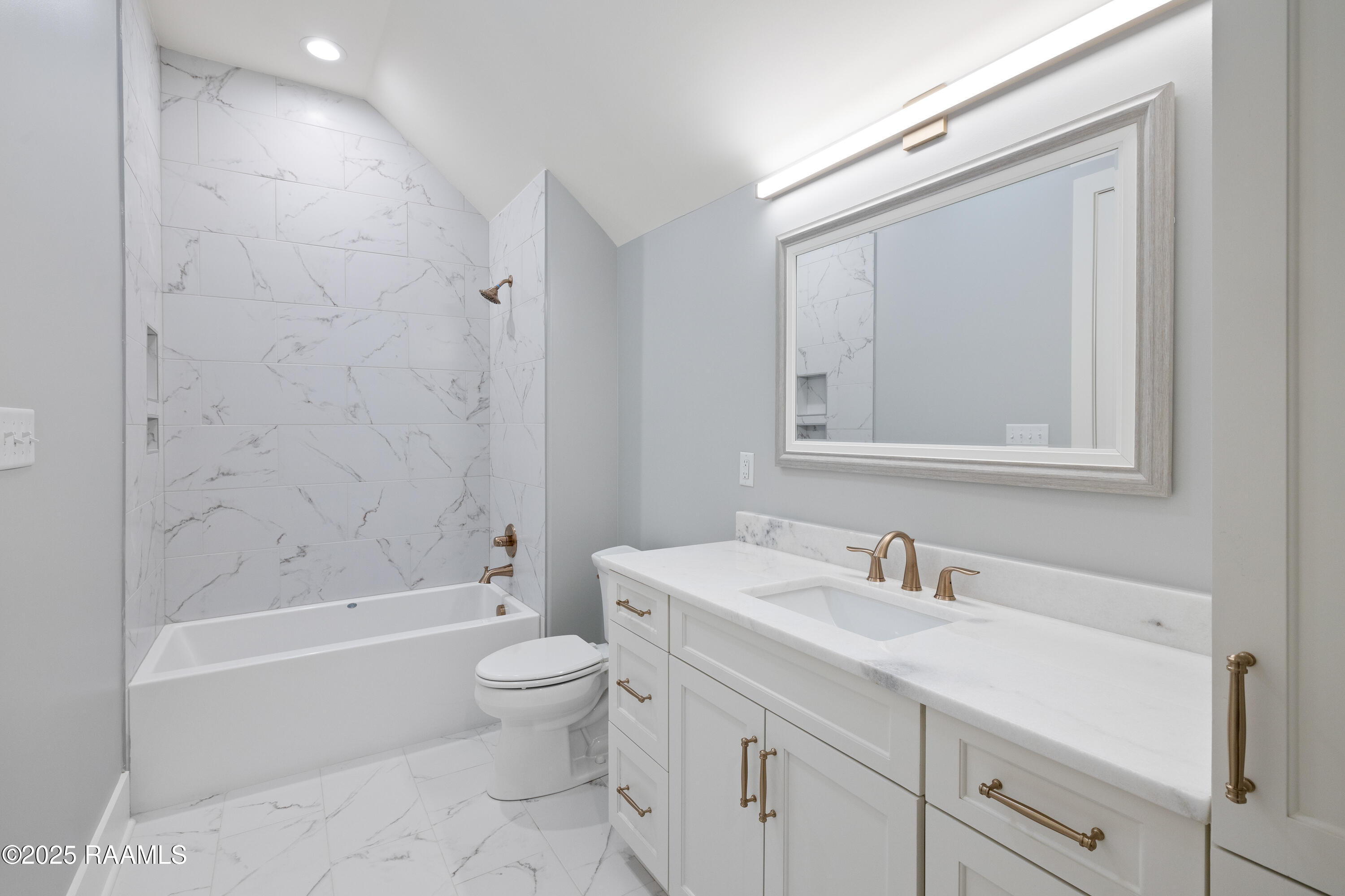 103 Arago Court Lafayette, LA 70508 - Photo 35 of 45 103 Arago-38