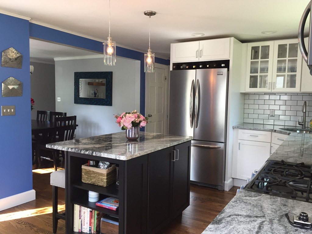 28 Plymouth Road Reading, MA 01867 - Photo 7 of 30 Gallery Image 7