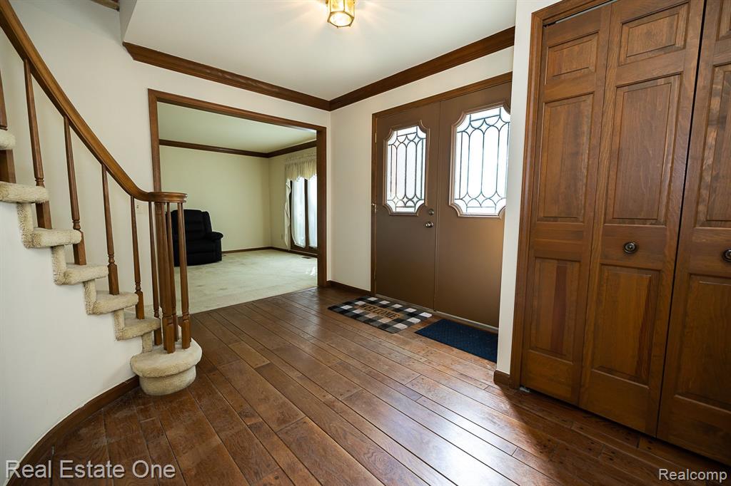 3193 Salem Drive Rochester Hills, MI 48306 - Photo 10 of 47