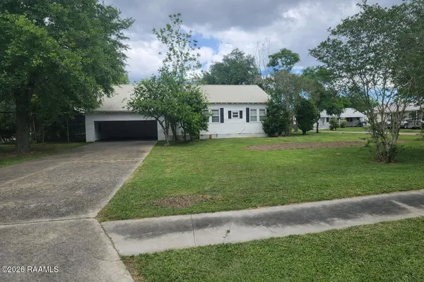 $89,000 | 242 Sanaren Street, Charenton, LA 70544