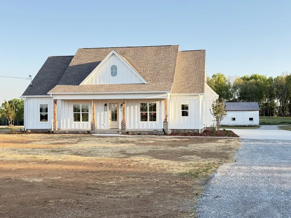 $945,000 | 2797 Unionville Road, Chapel Hill, TN 37034