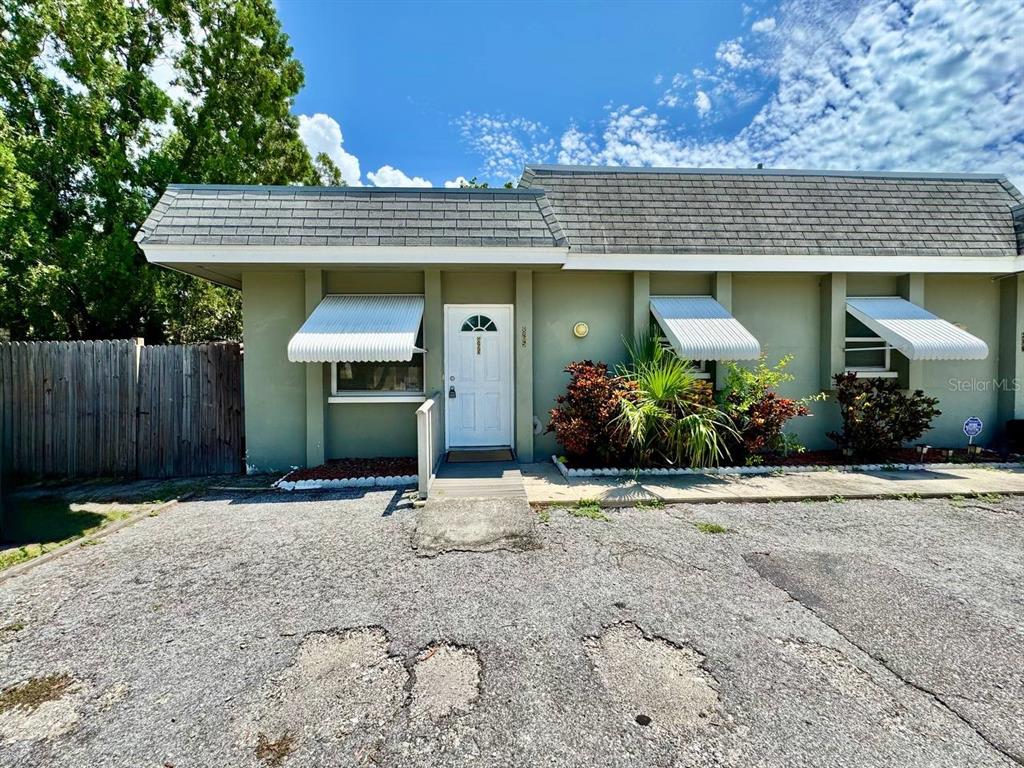865 Trotter Road Largo, FL 33770 - Photo 1 of 20 Gallery Image 1