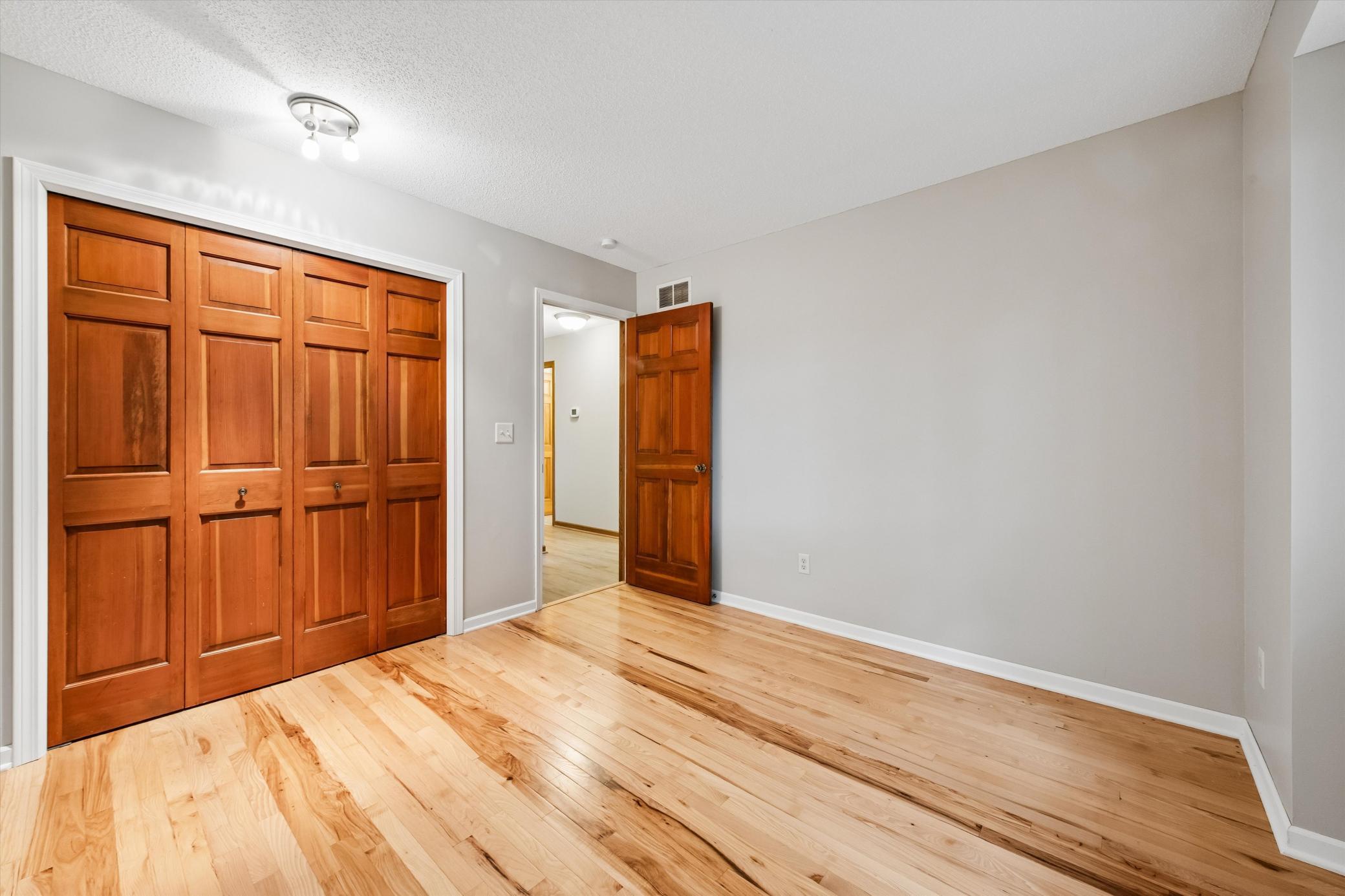 460 Oak Hill Road Chaska, MN 55318 - Photo 25 of 43
