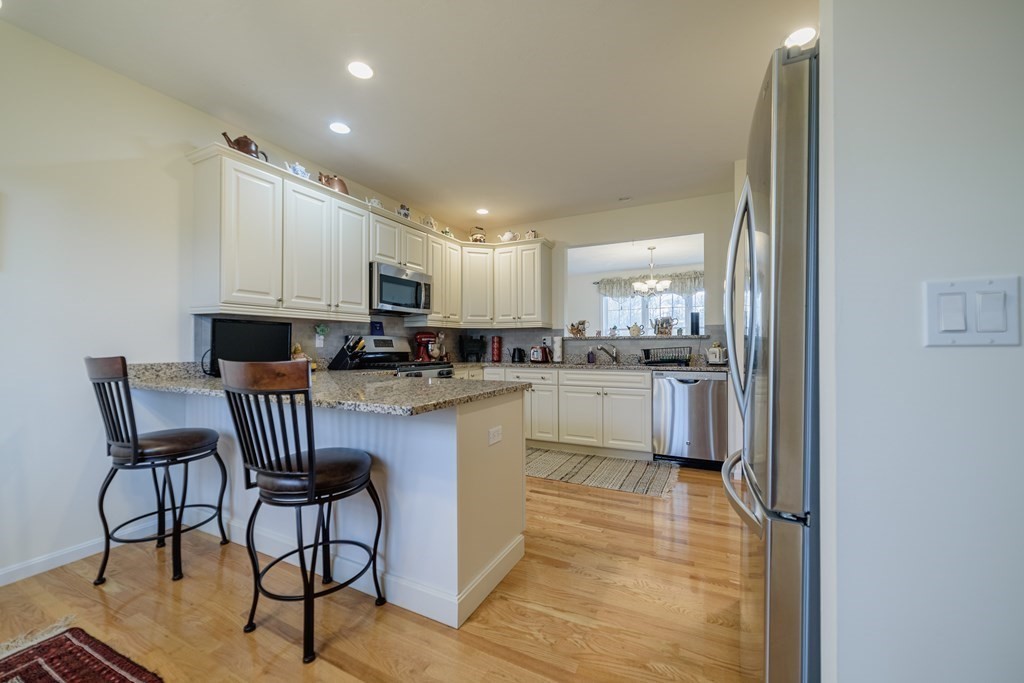 22 Stevens Road, Unit 22 Hudson, MA 01749 - Photo 6 of 41 Gallery Image 6