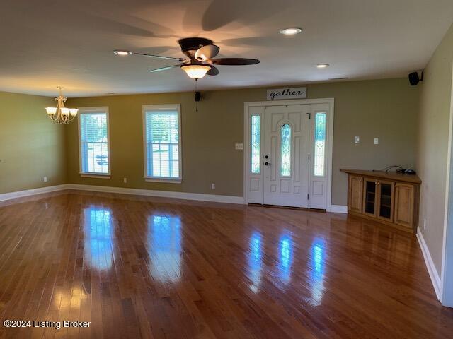 6808 Loretto Road Bardstown, KY 40004 - Photo 2 of 45 Spacious & comfortable Living Room with hardwood floors & flat ceilings
