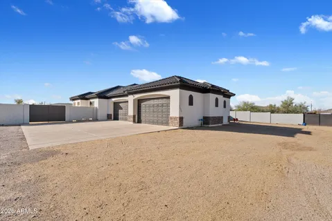 a view of a house with a outdoor space