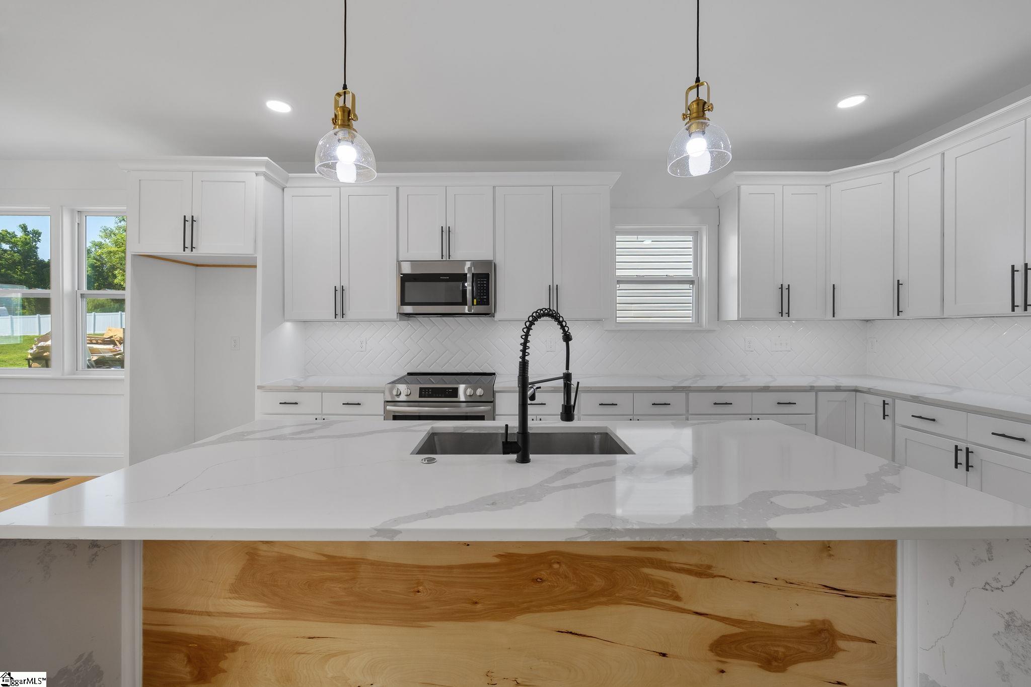 515 B Goldsmith Road Simpsonville, SC 29681 - Photo 8 of 50