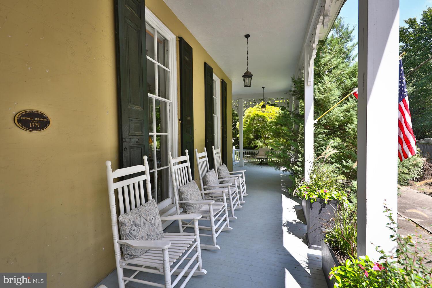 41 South Providence Road Wallingford, PA 19086 - Photo 6 of 92 Front Porch