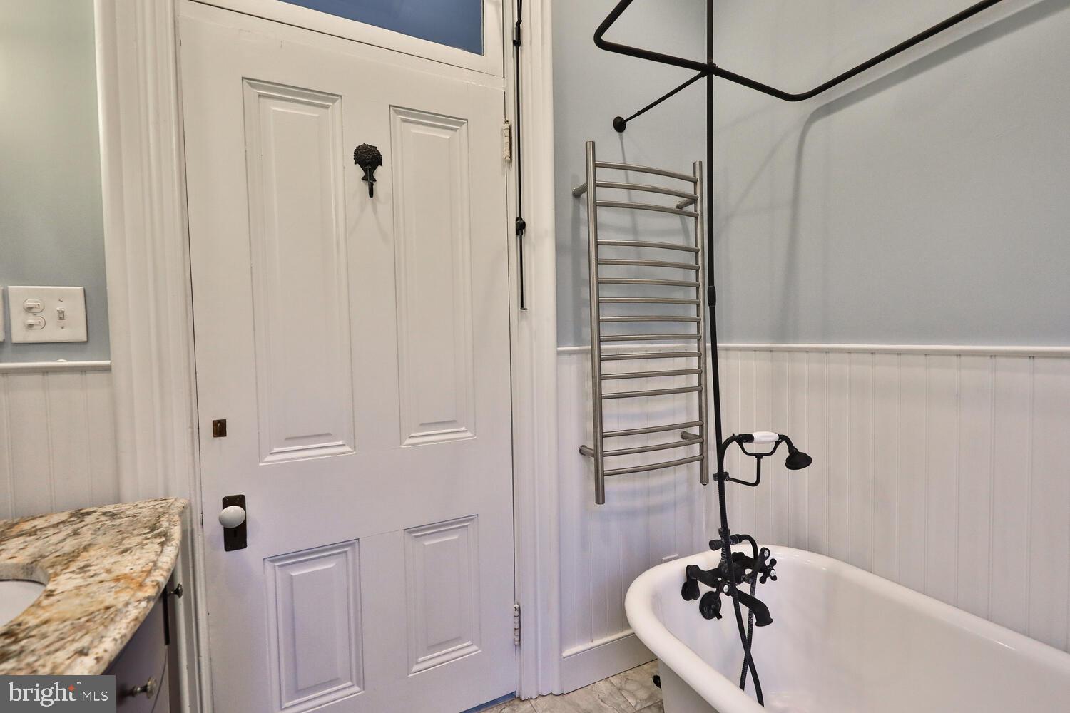 41 South Providence Road Wallingford, PA 19086 - Photo 62 of 92 Primary En Suite Bathroom