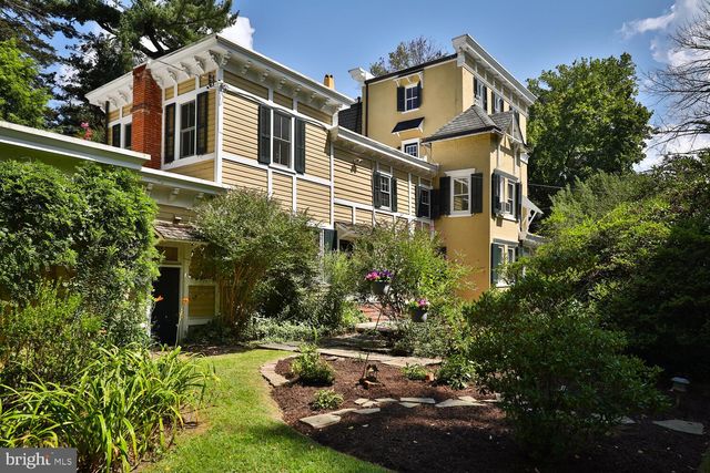 $915,000 | 41 South Providence Road, Wallingford, PA 19086