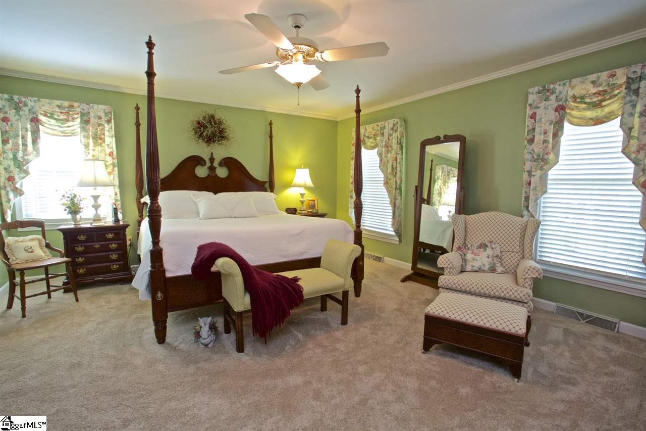 405 Silver Creek Road Greer, SC 29650 - Photo 11 of 23 Gallery Image 11
