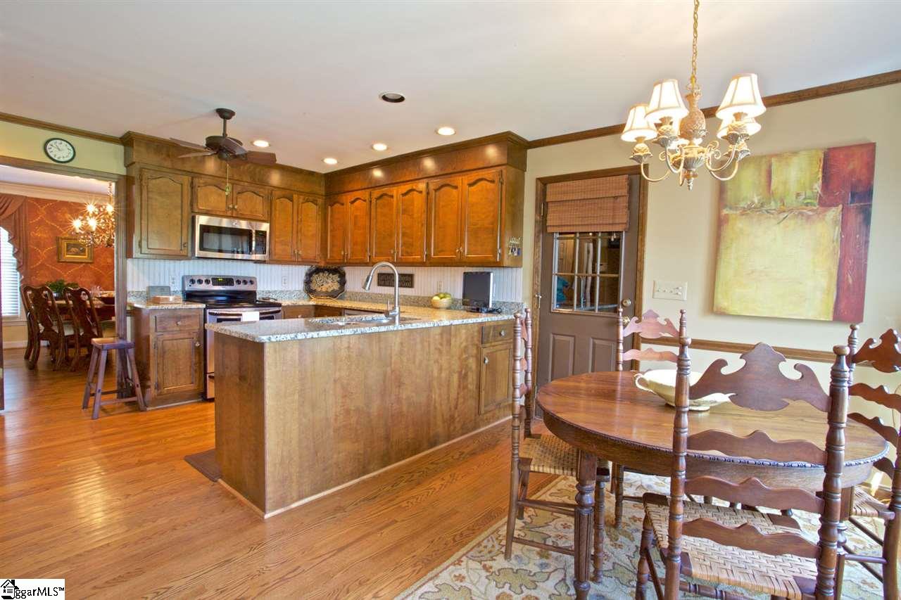 405 Silver Creek Road Greer, SC 29650 - Photo 5 of 23 Gallery Image 5
