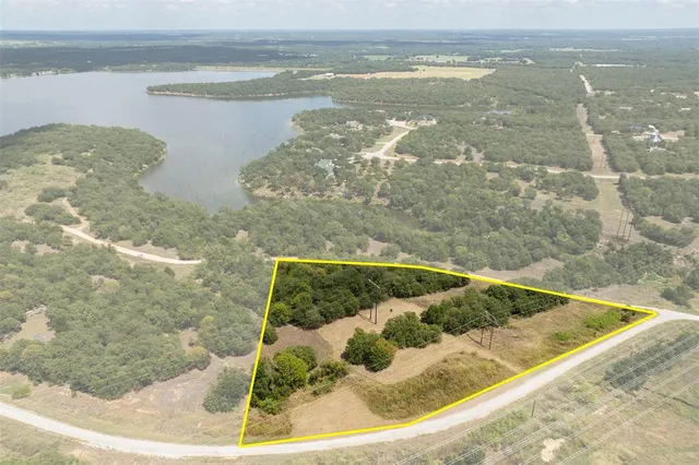 $65,000 | 721 Sandstone Court, Sunset, TX 76270