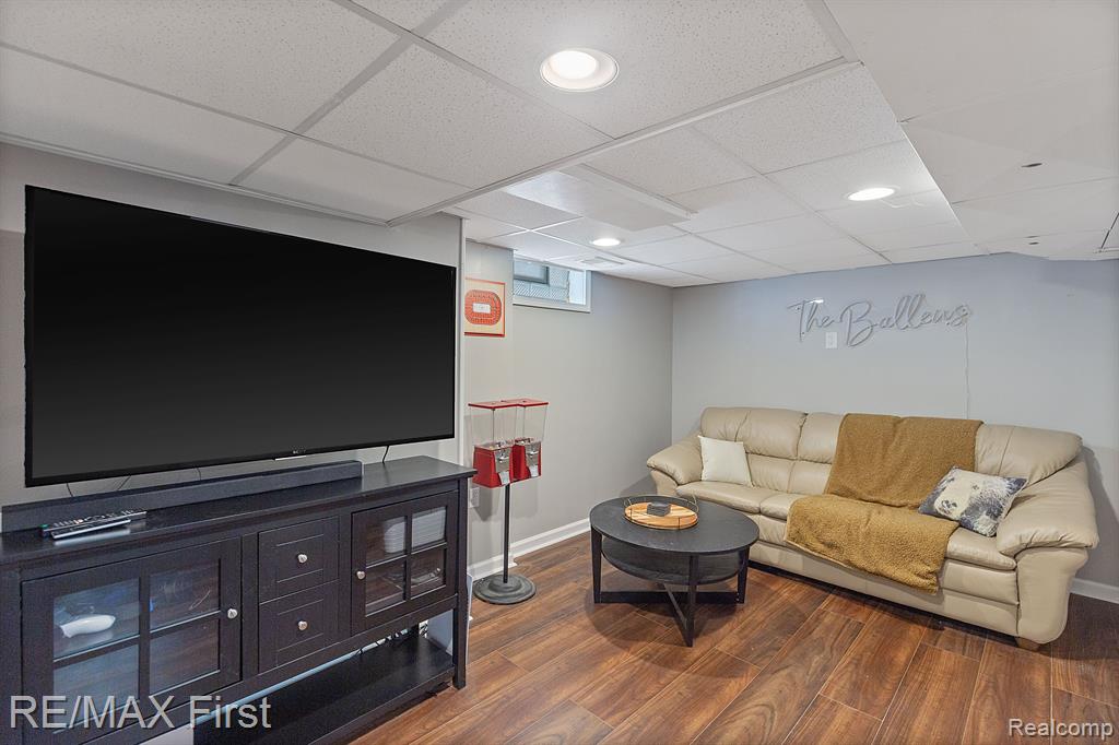 1070 Oxford Road Berkley, MI 48072 - Photo 25 of 30